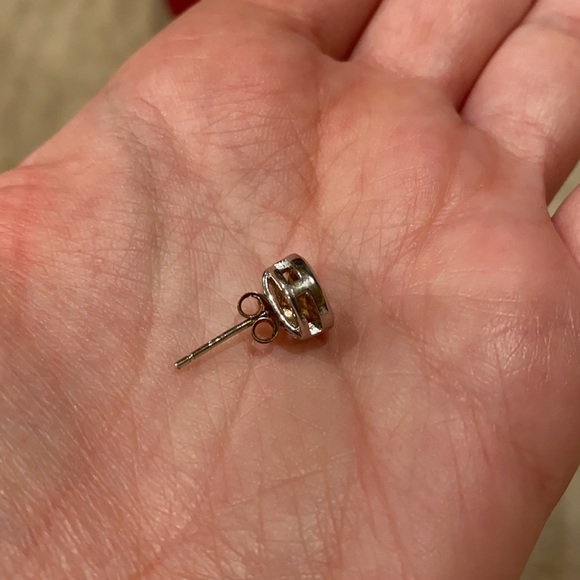 Cute silver plated earrings - Picture 4 of 4